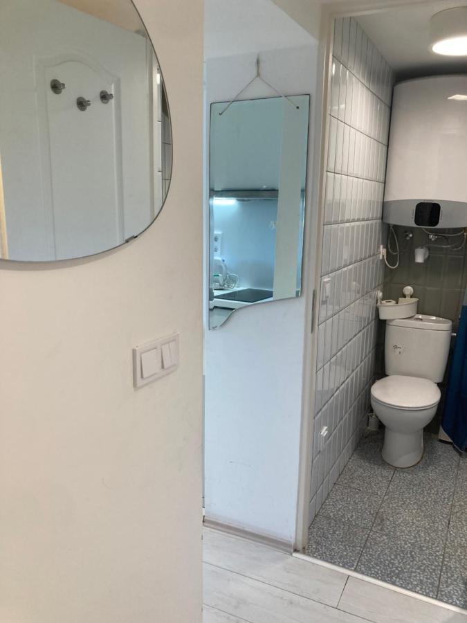 Roland Apartment - Puskas บูดาเปสต์ ภายนอก รูปภาพ